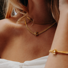 Bee Fastener Chain Necklace